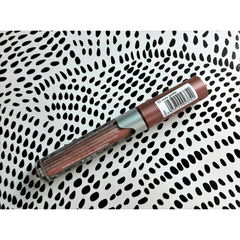 Melted Chrome Liquid Lipstick von essence