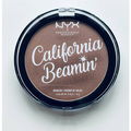 California Beamin‘ Face & Body Bronzer von NYX