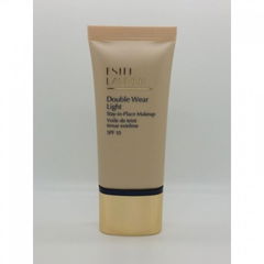 Double Wear - Light Stay-in-Place Makeup SPF 10