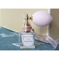 Powder Spray von Douglas Collection