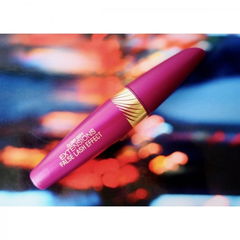 Clump Defy Extensions Mascara