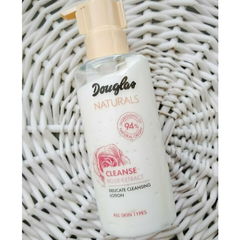 Naturals - Rose Extract Delicate Cleansing Lotion von Douglas Collection