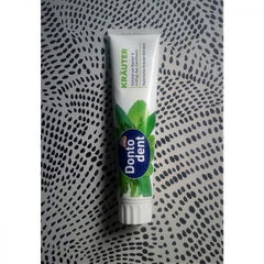 Zahnpasta Kräuter von Dontodent