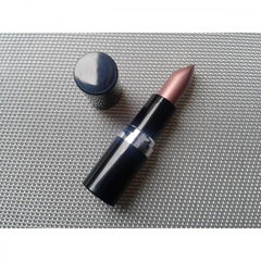 Metal Shock - Lipstick von essence