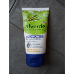 Nachtcreme Regeneration mit Bachblüten von alverde