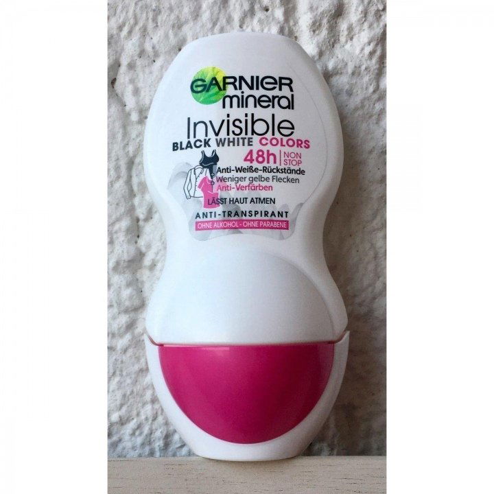 Mineral - Invisible Black White Colors Anti-Transpirant - Roll-on von Garnier
