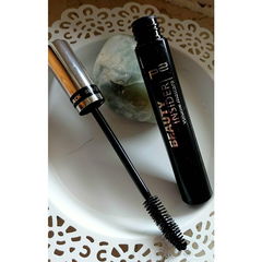 Beauty Insider Volume Mascara von p2 Cosmetics