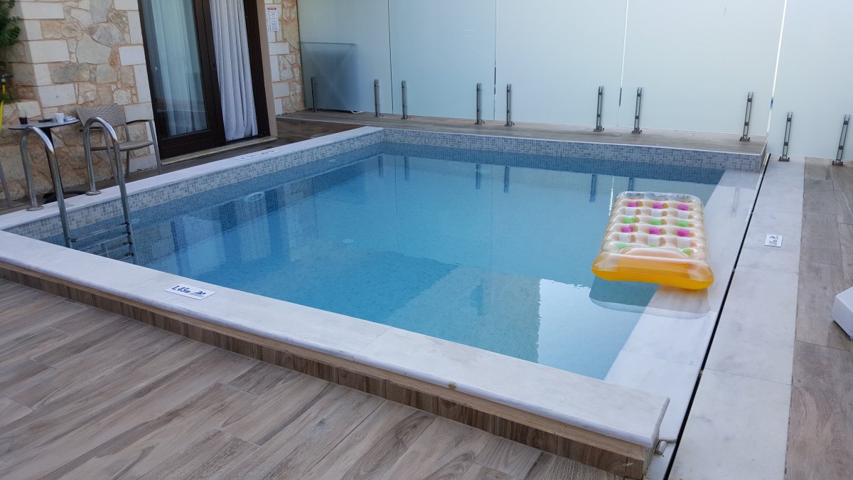 für Gundel: unser Pool auf Kreta