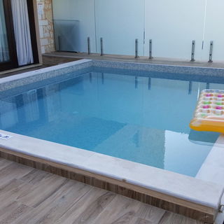 für Gundel: unser Pool...