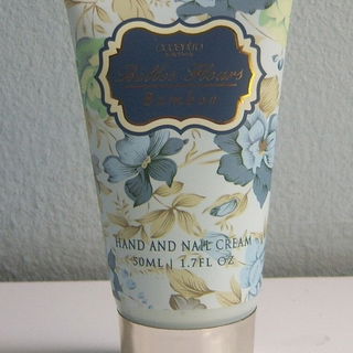 accentra - Les Belles F...