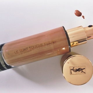 Le Teint Touche Éclat von Yves Saint Laurent