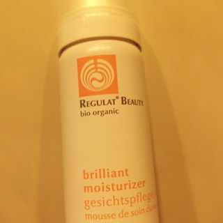 Regulat Beauty Brilliant Moisturizer von Dr. Niedermaier / Regulat