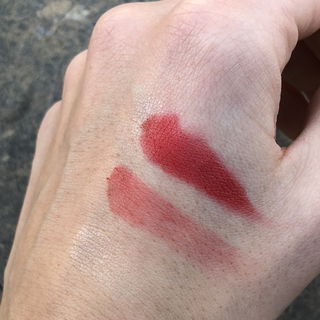 1. Balm, 2. Puder und 3. Puder auf Balm.