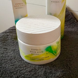 Express Your Soul - Shimmer Body Cream von Rituals
