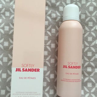 Softly Eau de Pétales - Softening Shower Foam von Jil Sander