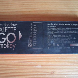 XII Eye Shadow Palette Go Smokey - Bellápierre Cosmetics