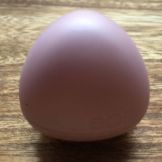 Crystal - Wachsfreie Lippenpflege - Hibiscus Peach von eos