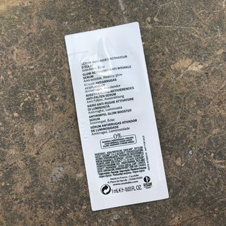 Vine[Activ] - Sérum Anti-rides Activateur d'Éclat - Glow Activating Anti-Wrinkle Serum - Caudalie