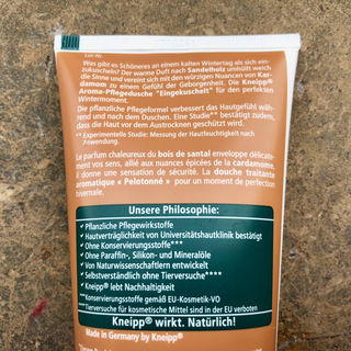 Aroma-Pflegedusche - Eingekuschelt - Sandelholz • Kardamom - Kneipp