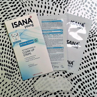 Isana young - Active Clear - Antibakterielle Clear-Up Strips - Isana