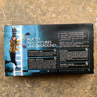 Alice's Adventures Underground Kit - Bellápierre Cosmetics