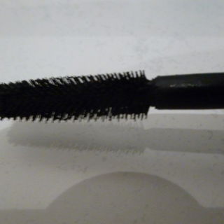 I ♥ EXTREME - Crazy  Volume Mascara von essence