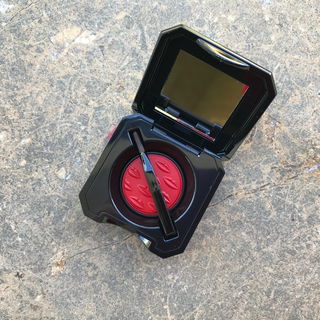 they're Real! RED ON! sexy matte Lip Color - Benefit