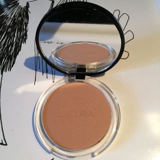 Compact Powder - Lacura