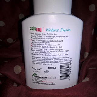 Wellnessdusche mit Wasserlilienextrakt - Sebamed