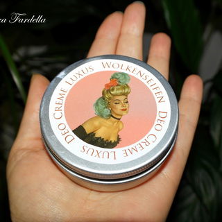 Coffee Bran Face Peeling - Hristina