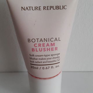 Botanical Cream Blusher von nature republic
