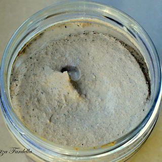 Coffee Bran Face Peeling von Hristina
