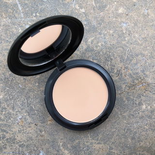 Studio Fix Powder Plus Foundation - M·A·C