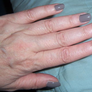#147 taupe matte