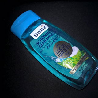 Schönheitsgeheimnisse - Shampoo Cocos Wasser - Balea