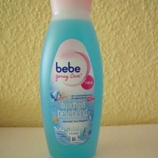 Young Care - Duschgel belebend mit Meeresmineralien & Algenextrakt von Bebe