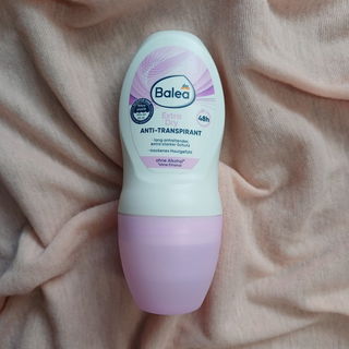 Anti-Transpirant Extra Dry Deo Roll-on von Balea