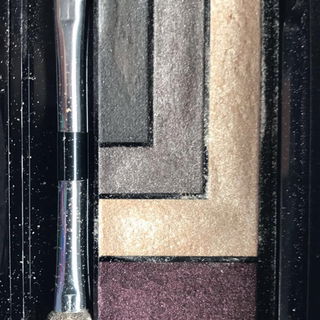 Faux Marble Lipstick - NYX