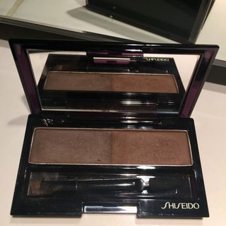 Eyebrow Styling Compact von Shiseido