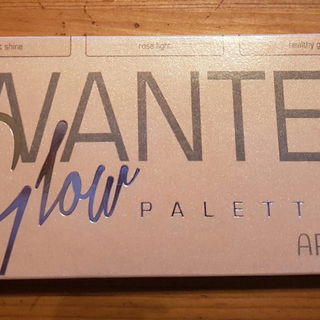 Most Wanted - Glow Palette 1 - Artdeco