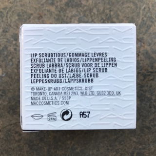 Lip Scrubtious - M·A·C