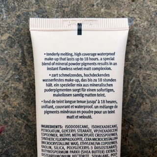 Instant Matt - Make-up - essence