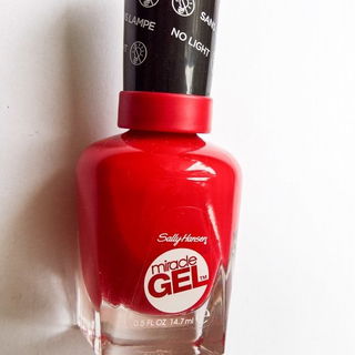 Miracle Gel von Sally Hansen