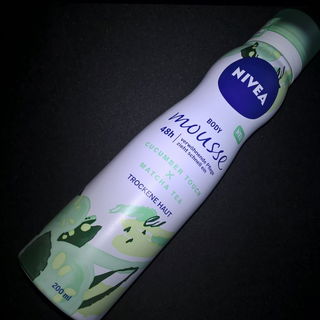 Body Mousse - Cucumber Touch & Matcha Tea - Nivea