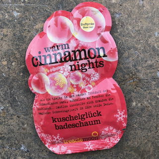 Warm Cinnamon Nights - Kuschelglück Badeschaum - treaclemoon