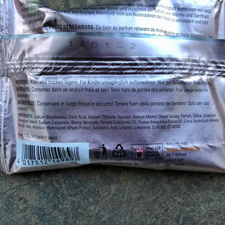 Sprudelbad - Süsse Verführung - mit entspannendem Honigduft - Dresdner Essenz