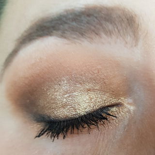 So geh ich gerne raus. Golden Eye für jeden Tag mit einer dicken Schicht Cava.