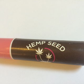 Hemp Seed Hemp Lip Balm von Earthly Body