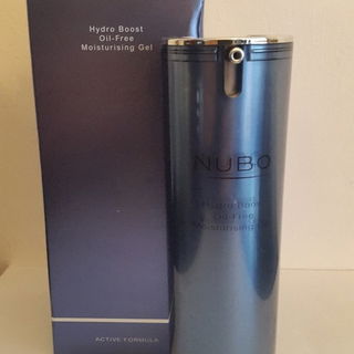 Hydro Boost Oil-Free Moisturising Gel von NuBo