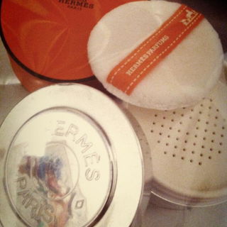 Eau des Merveilles - Poudre Étincelle Parfumante von HERMÈS